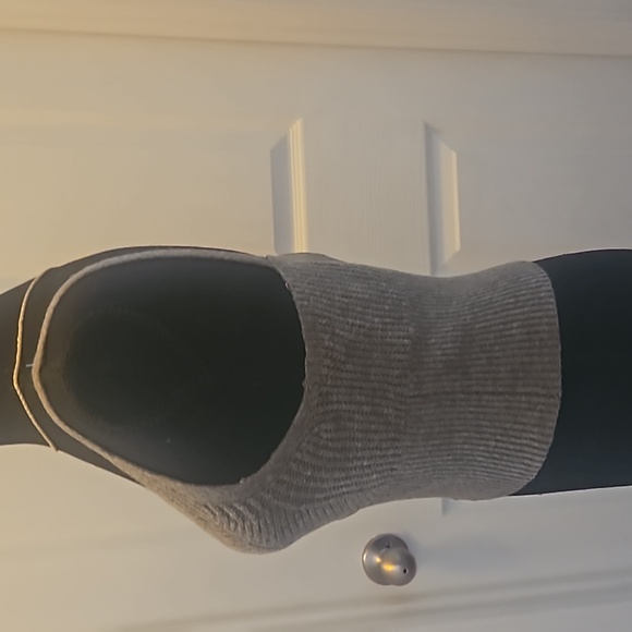 Knitted top - Picture 4 of 11